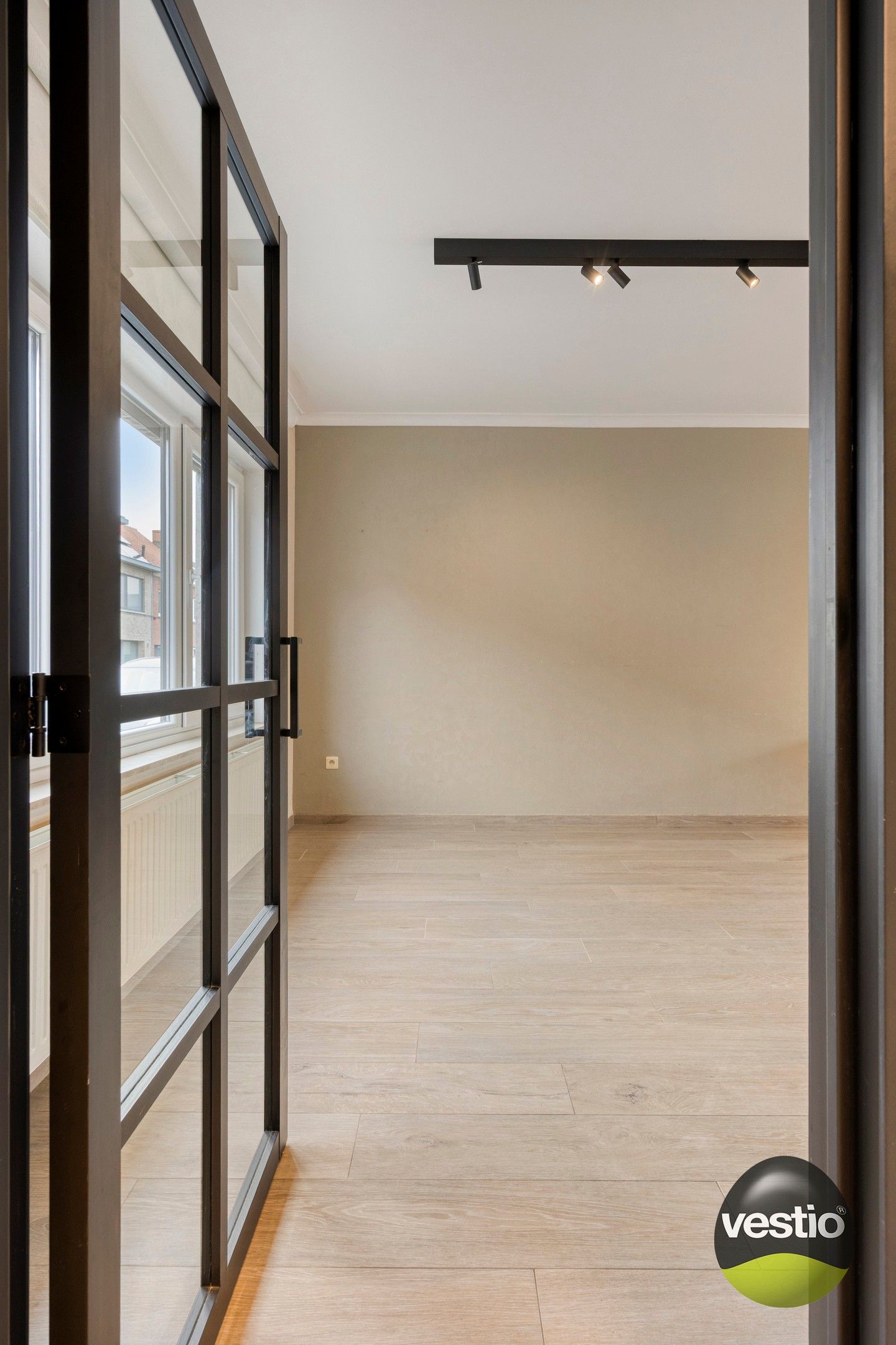 Charmante, gerenoveerde stadswoning op toplocatie in de Bosstraat. foto 3