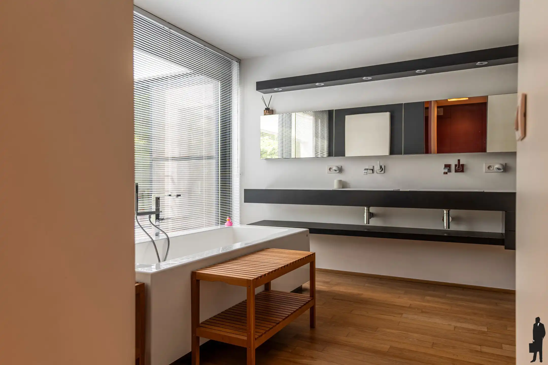 Exclusieve villa met zwembad op een uitzonderlijk perceel te Malle foto 35