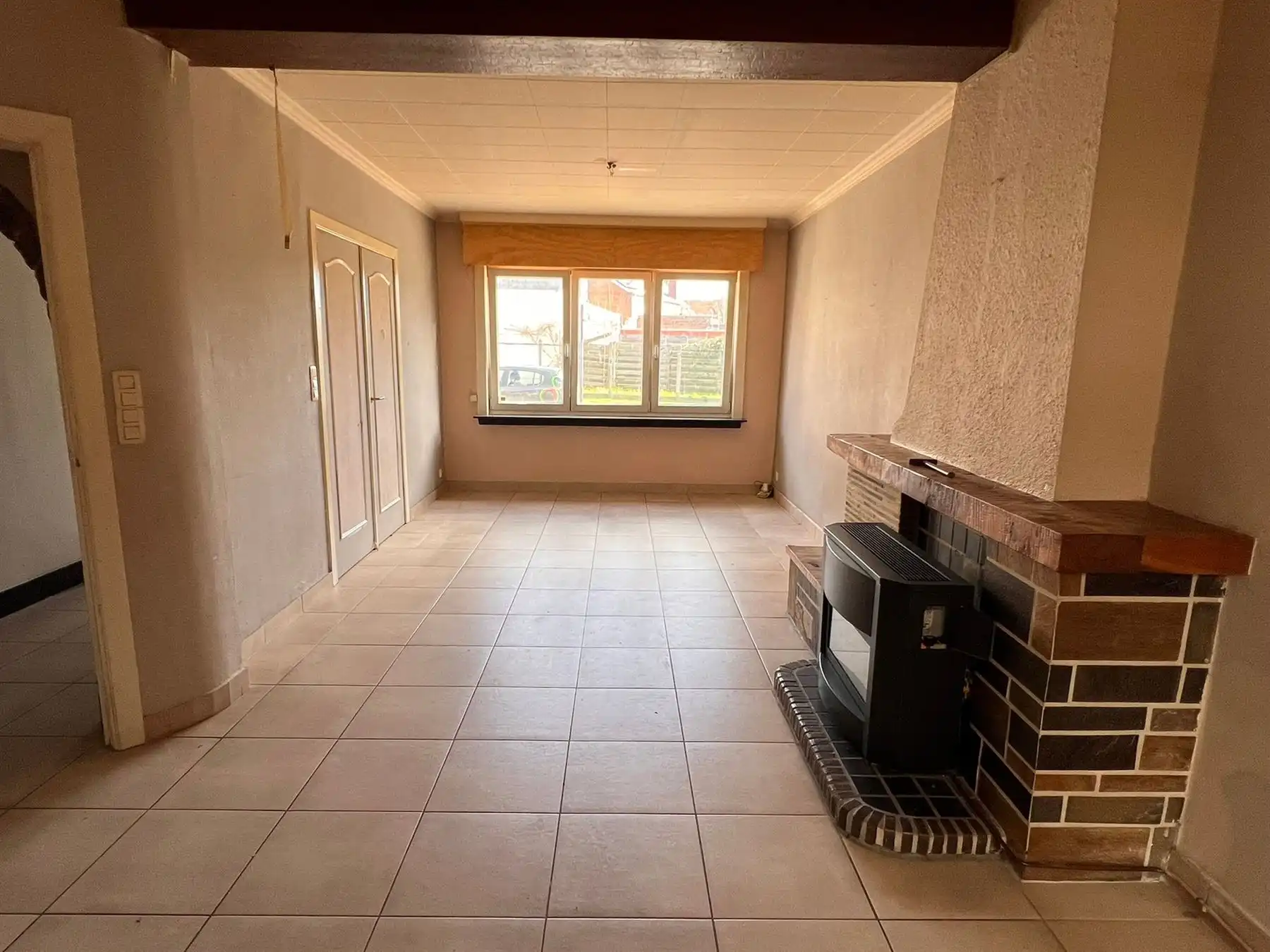 Ruime woning met 5 slaapkamers foto 9