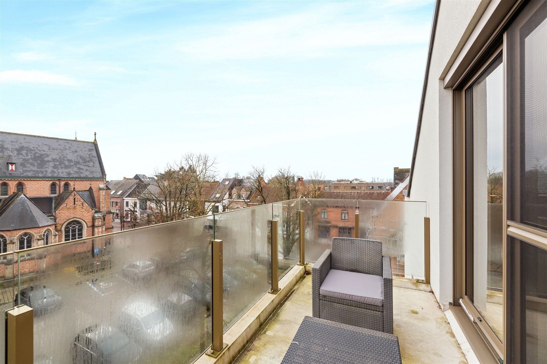 Luxueus appartement met 2 slaapkamers in het centrum van Stekene foto 7