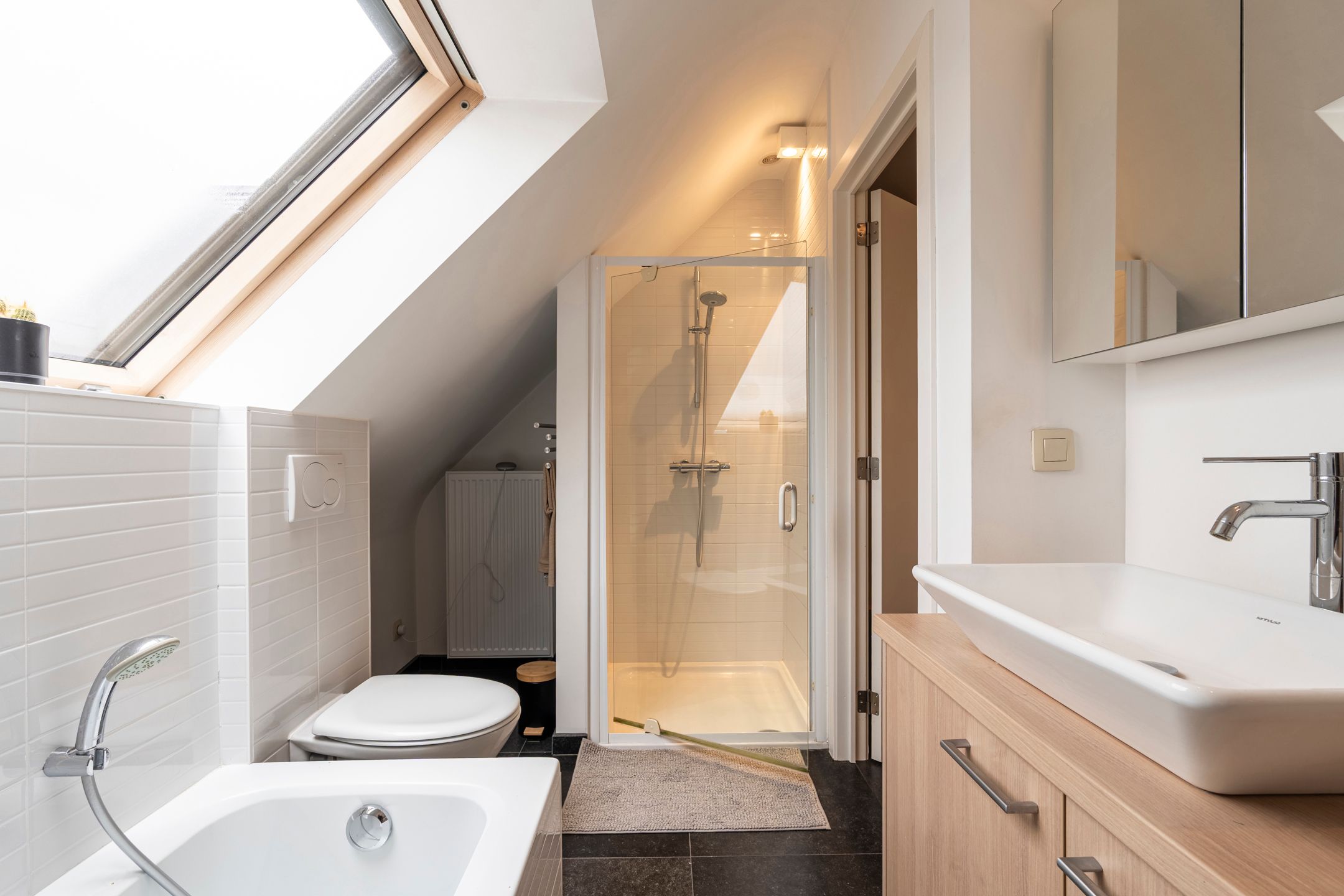 Uitstekend gelegen duplex met groot terras en 3 slaapkamers foto 17