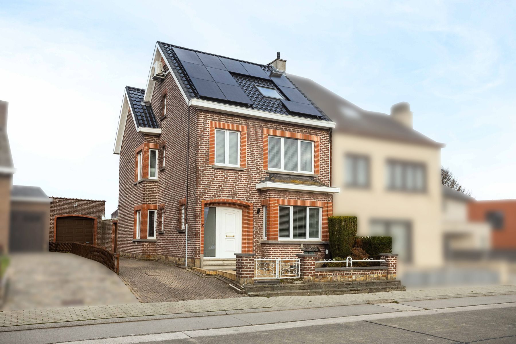Hoofdfoto van de publicatie: Gerenoveerde woning te koop in Appelterre-Eichem