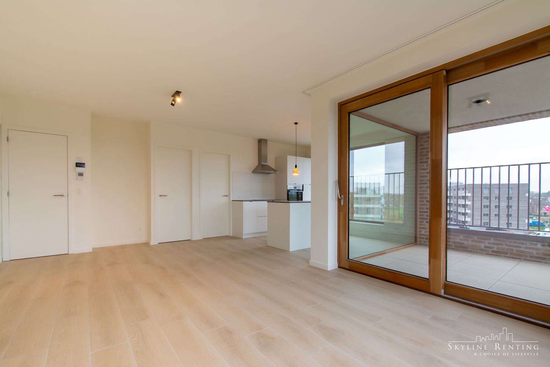 Rustig en comfortabel 2slpk appt. met mooi terras  foto 3