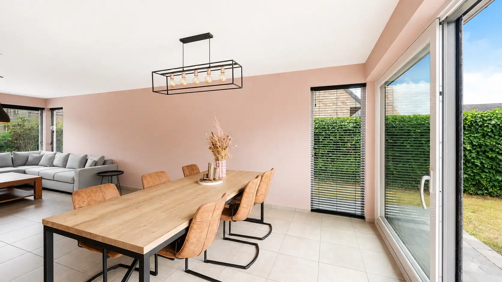 Halfopen woning met grote tuin en garage te Moerkerke-Damme foto 7