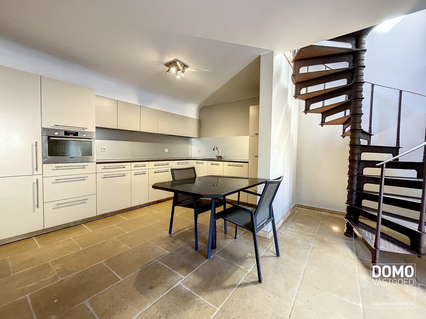 Mooi Duplex Appartement met gemeenschappelijke tuin te Schulen foto 5