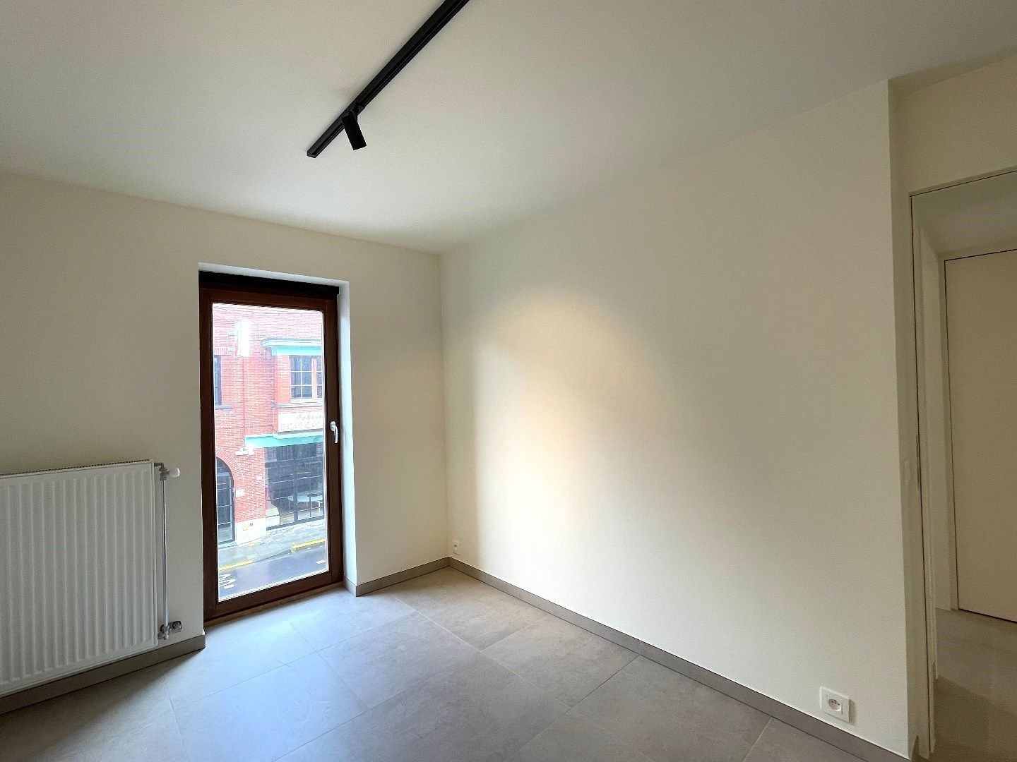 Prachtig, lichtrijk appartement in hartje Wevelgem!  foto 9