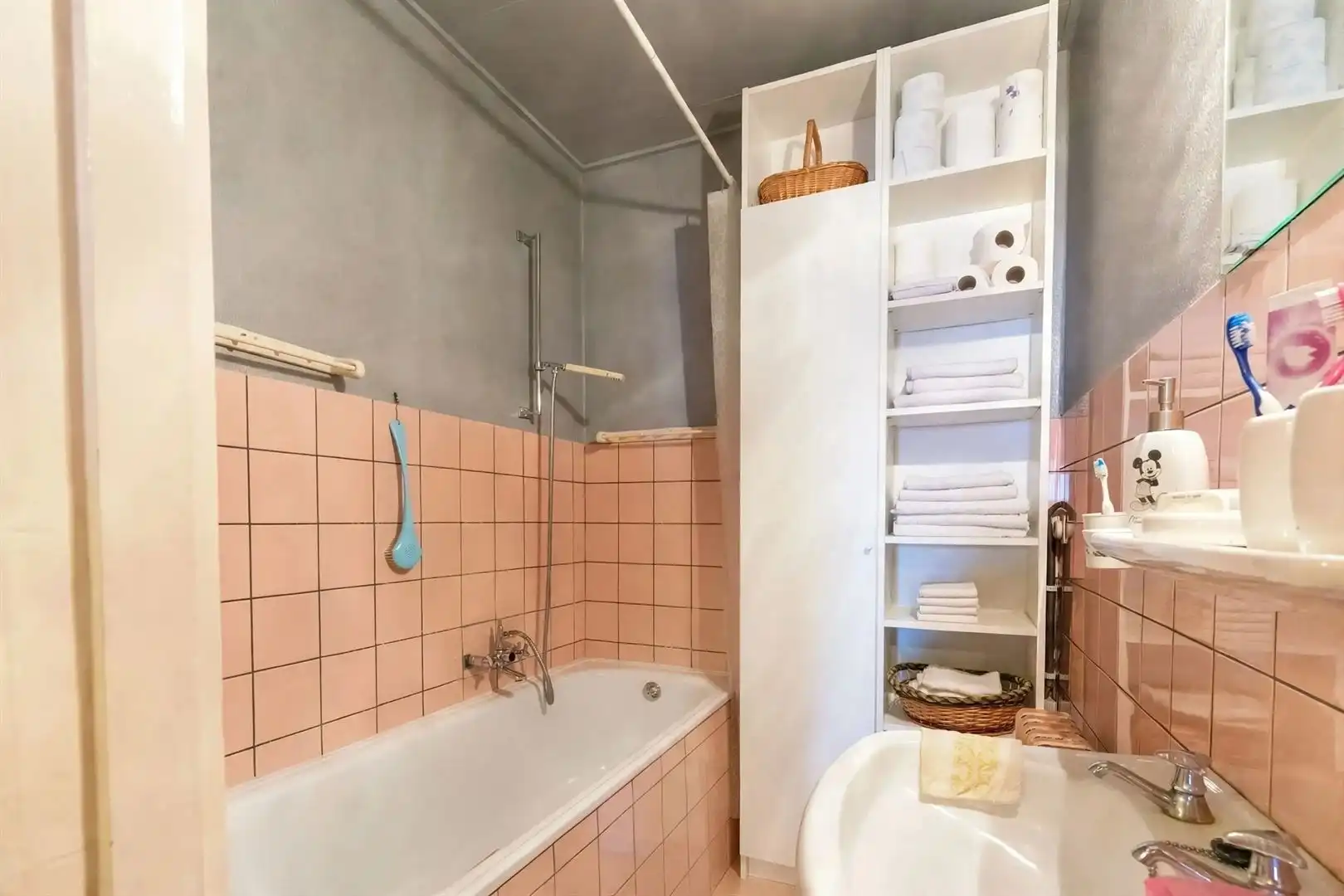 Gelijkvloersappartement met naastgelegen garage foto 15