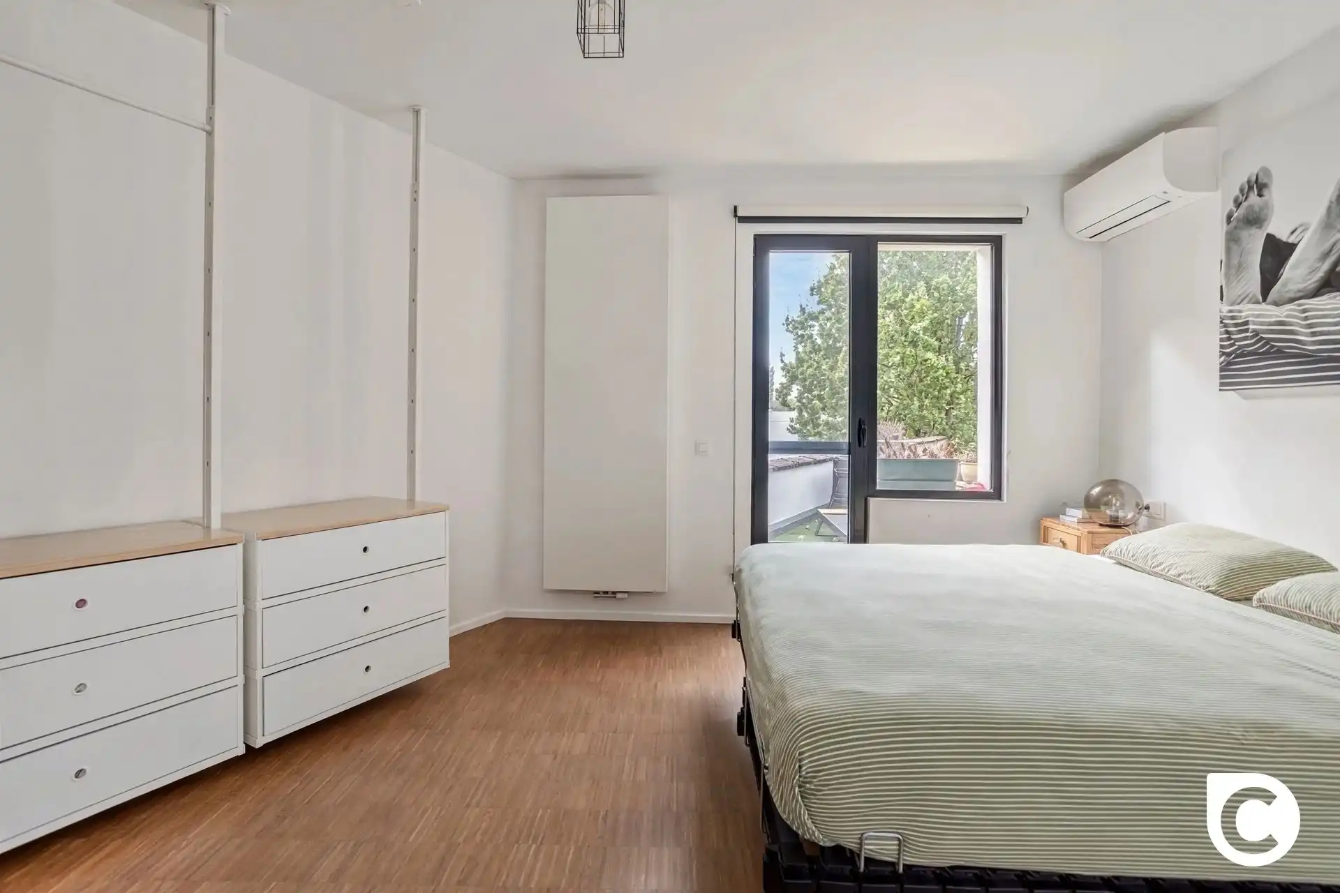 Prachtig gerenoveerd Loftappartement 2 slp en magazijn/handelsruimte foto 11
