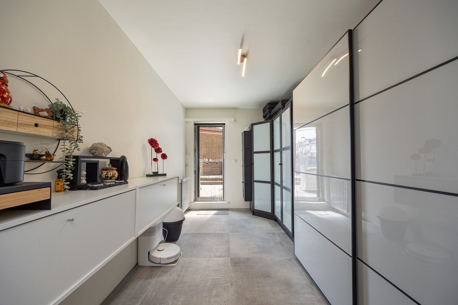 Ruim en lichtrijk 3-slaapkamer appartement met zicht op groen en ruim terras foto 9