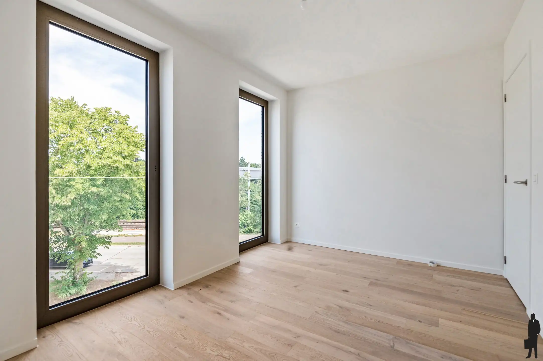 Nieuwbouw appartement met 2 slks, terras en autostaanplaats foto 12