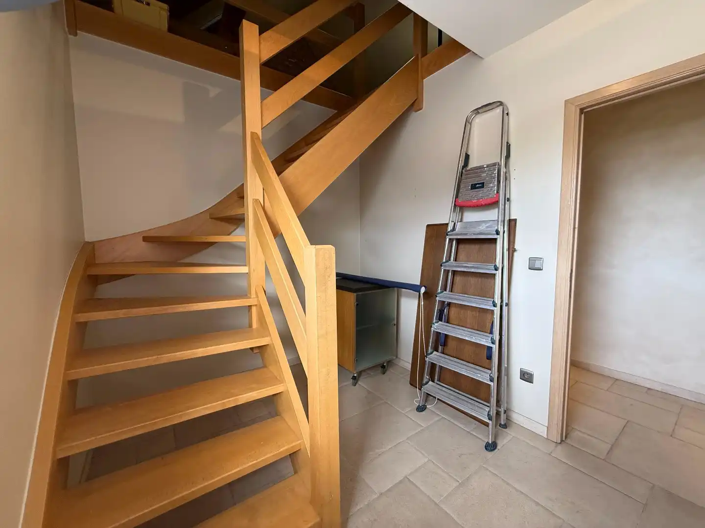 Riant en bemeubeld appartement met 5 slpks en daktuin in Balen-centrum ! foto 32