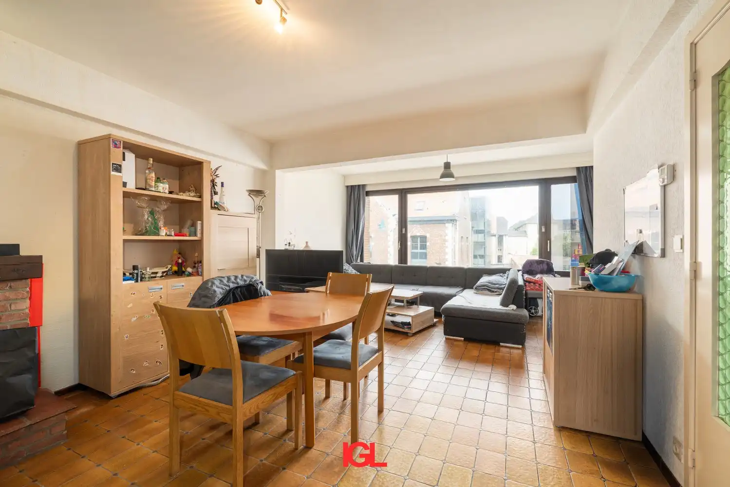 Ruim 2-kamer appartement nabij het centrum van Halle foto {{pictureIndex}}