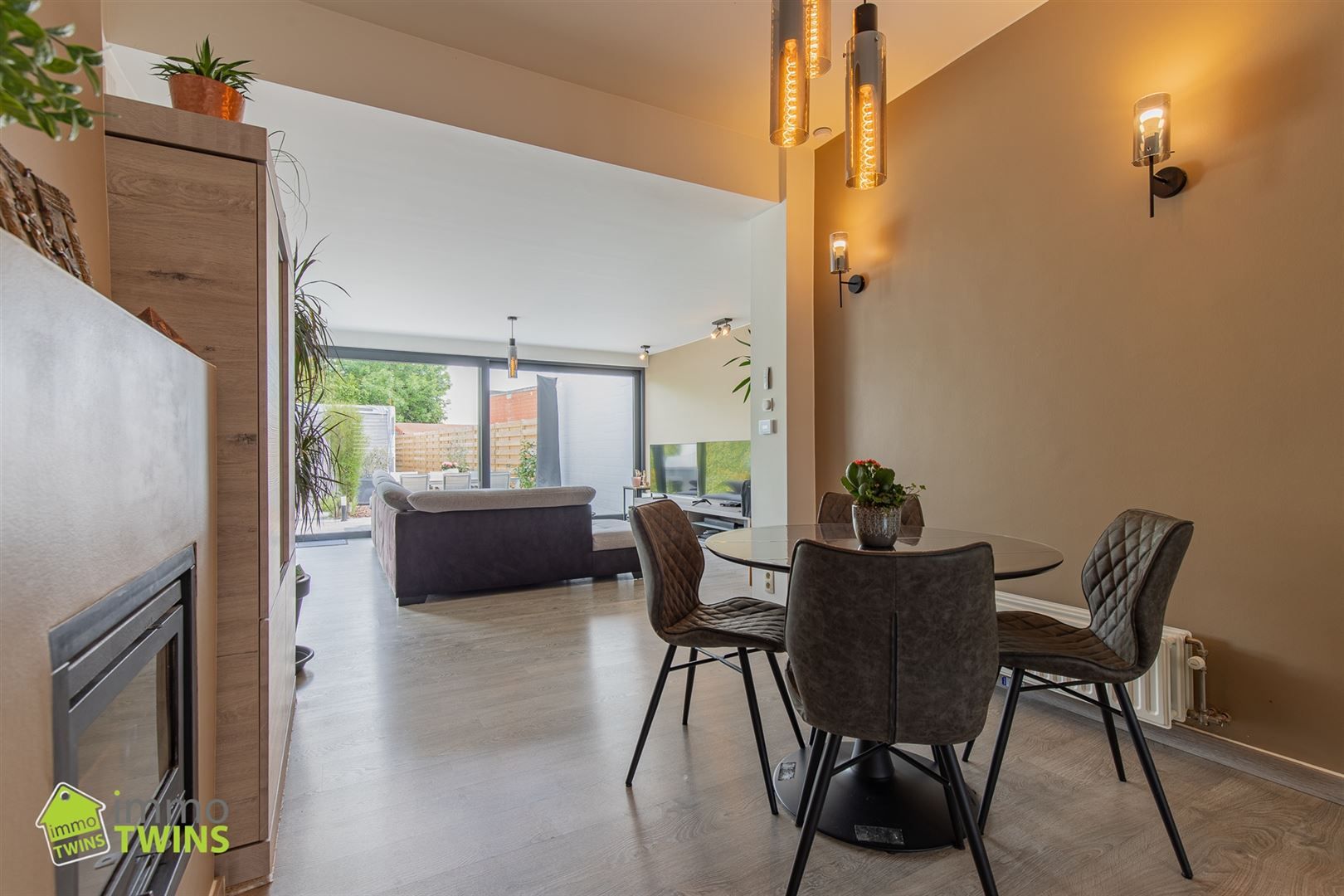 instapklare woning met oprit & tuin te Hamme foto 6