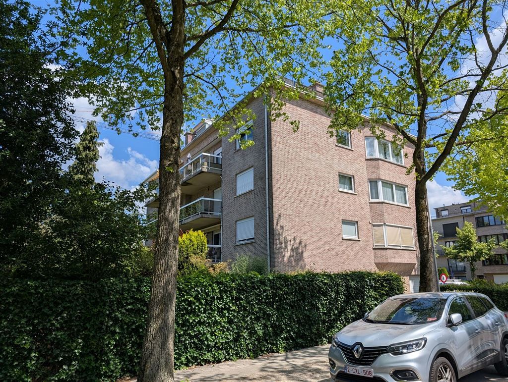 Dakappartement met rondomrond terrassen foto 16
