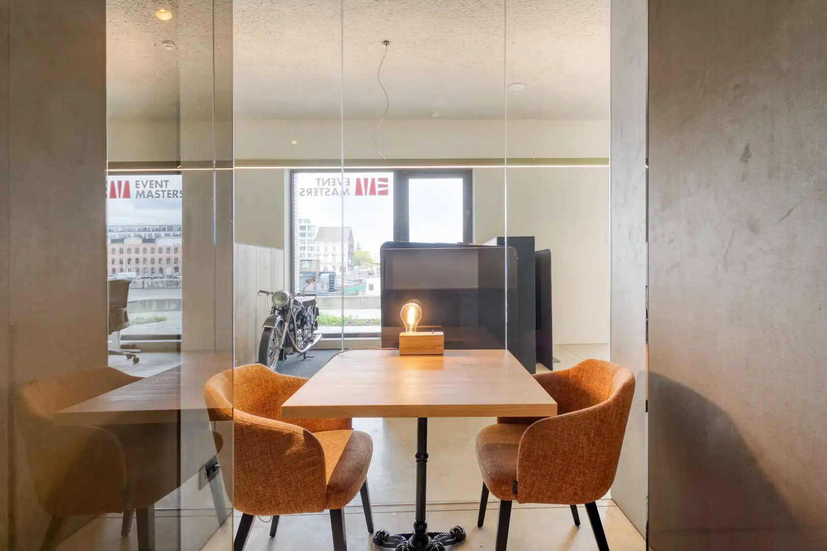 Kantoorruimte van 80 m² te huur bij Buro Bijoux foto 17