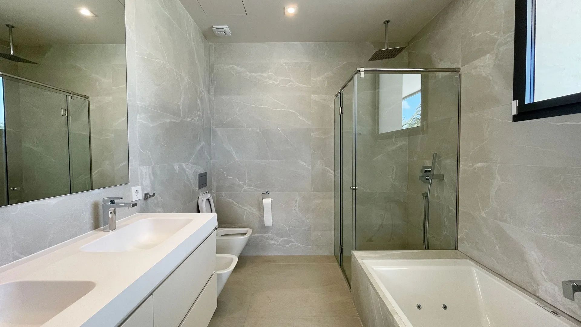 Modern meesterwerk in Nagüeles – waar luxe, ruimte en design samenkomen aan de Golden Mile van Marbella foto 23