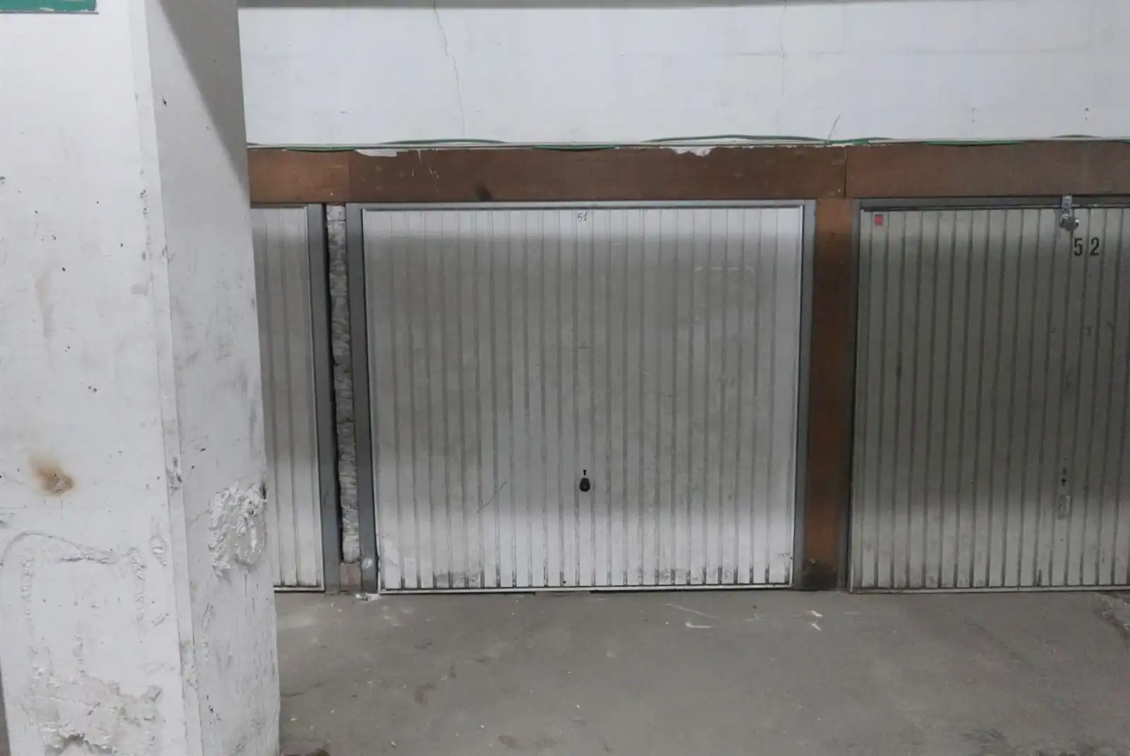 5 garages te koop in Anderlecht foto 9