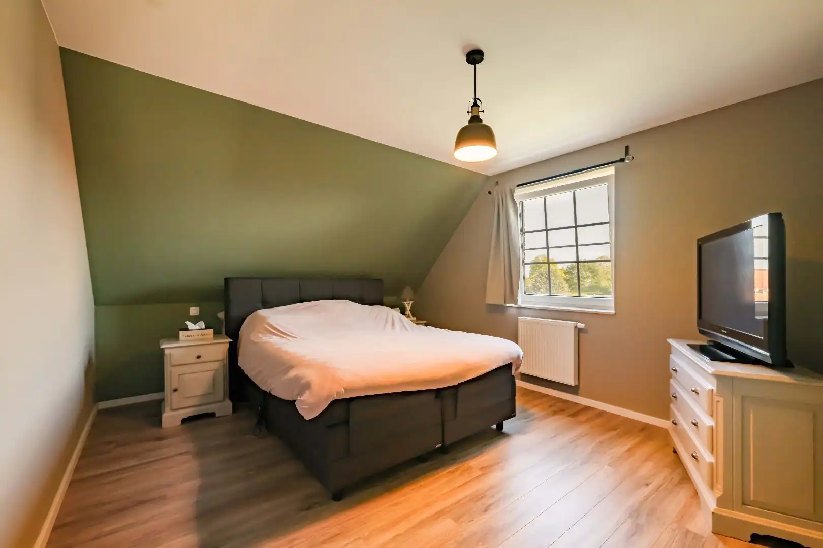 RECENTE HALF OPEN BEBOUWING MET TUIN | GARAGE | 3 SLPKS foto 11