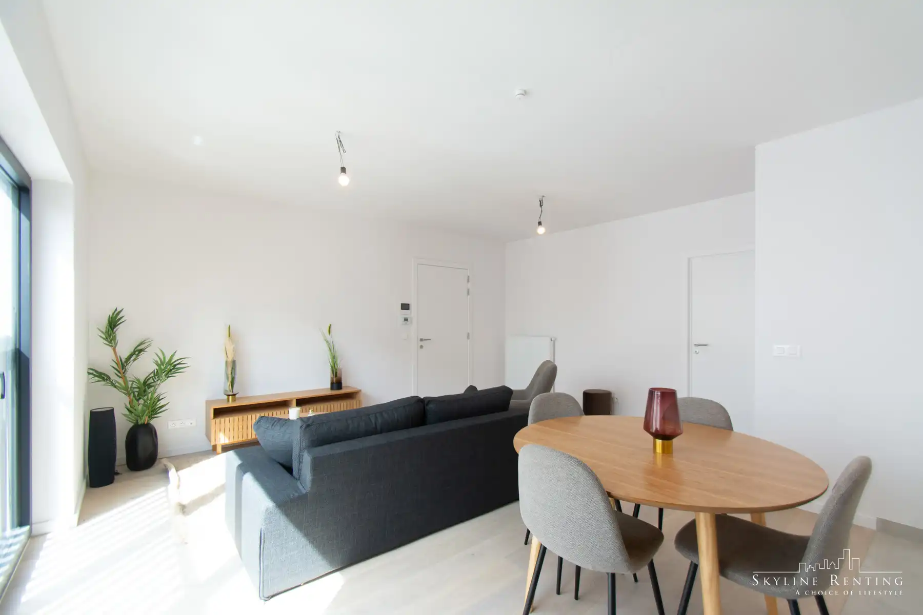 Prachtig nieuwbouw 1 slaapkamer appartement met terras foto 3
