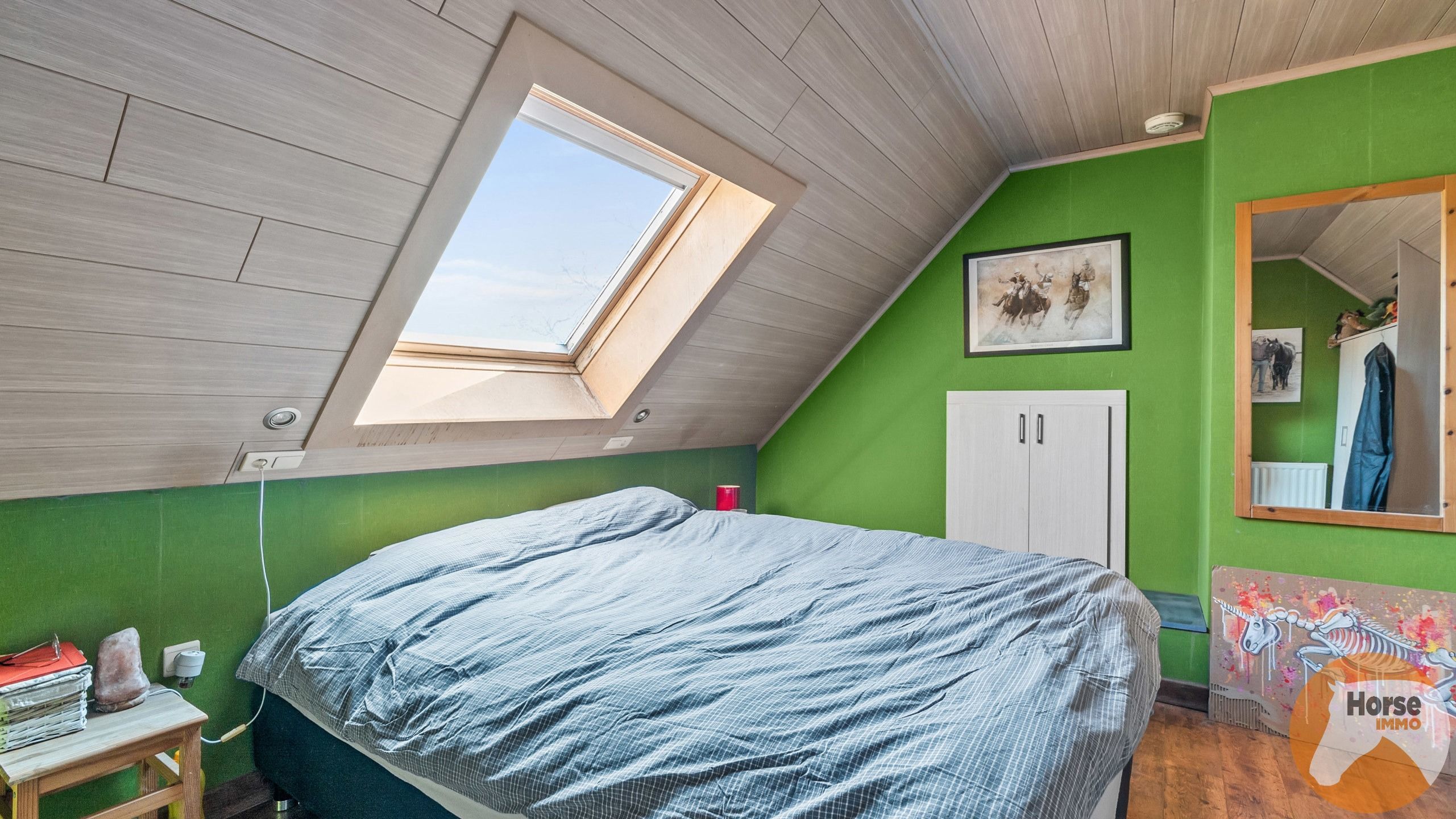 BERLARE - Instapklare woning met stallen en weides foto 25