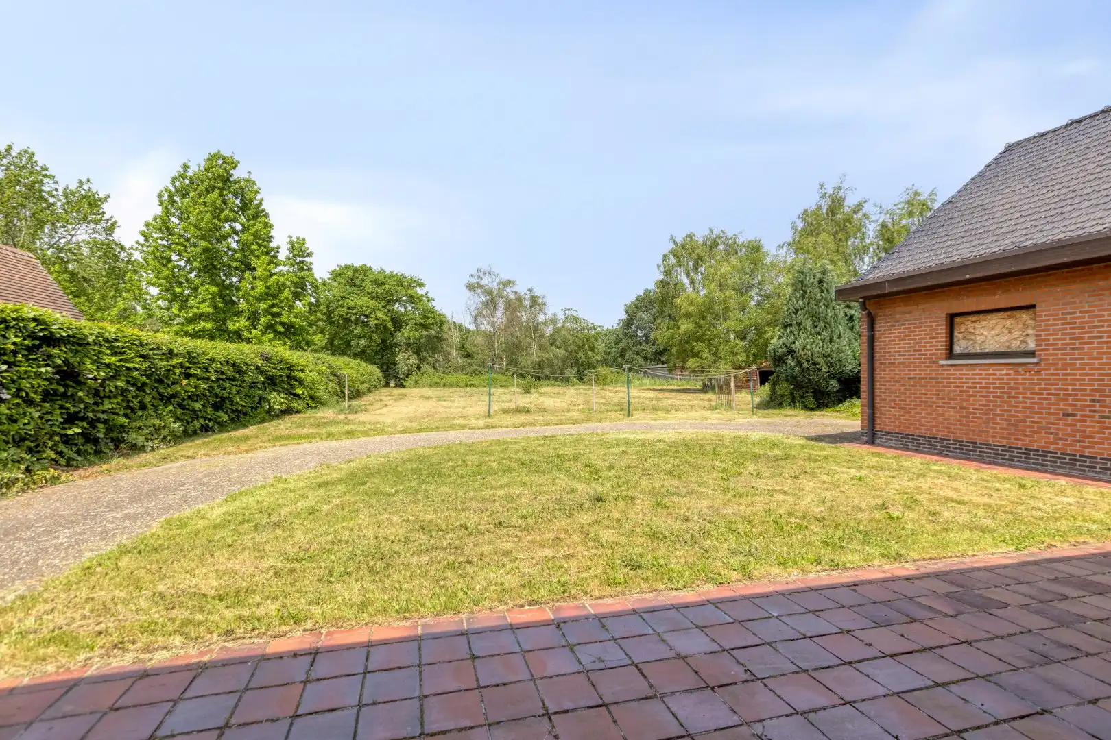 Te renoveren woning met 4 slpks, rustig gelegen in Hulsen op 3.675 m² !  foto 36