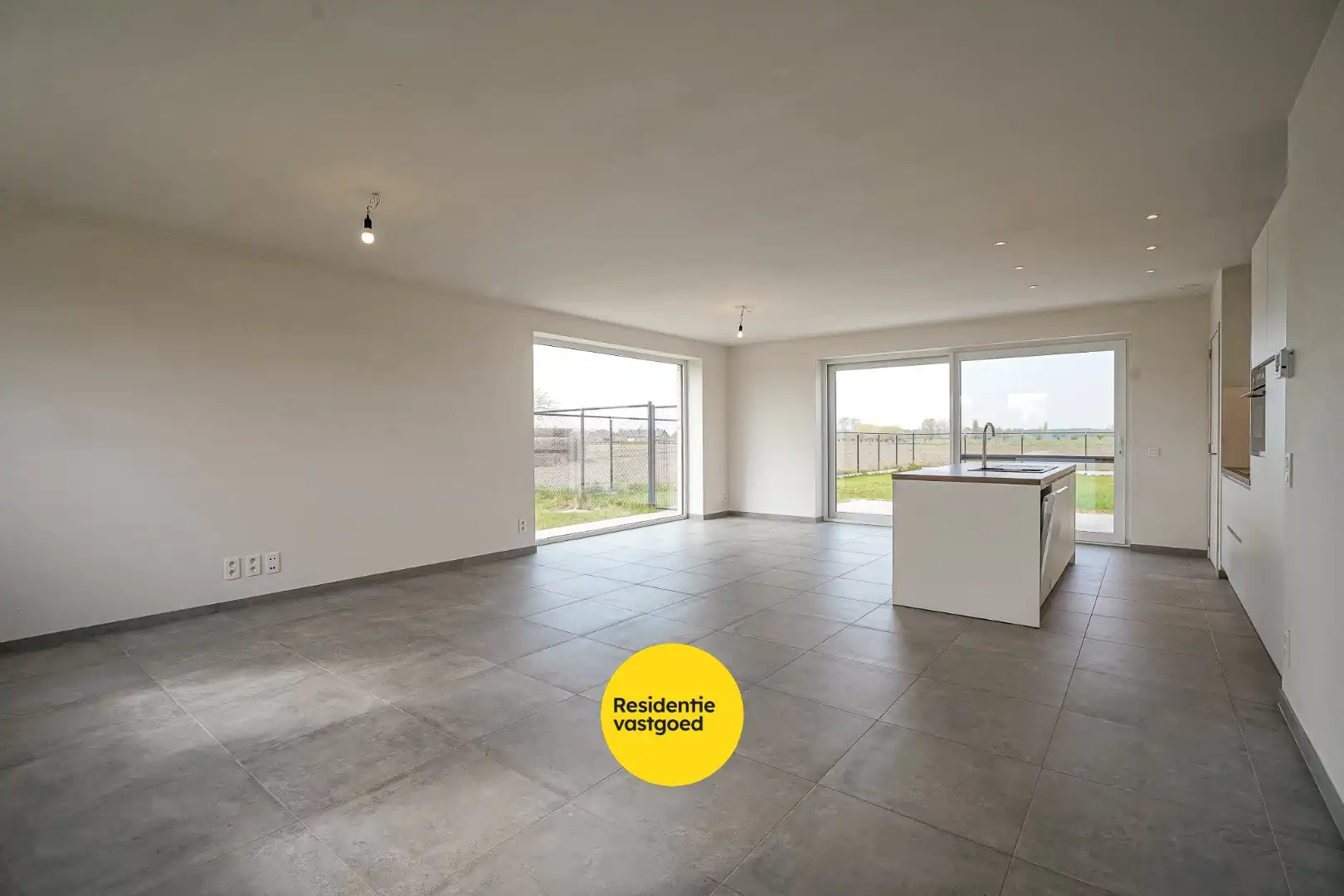 Halfopen woning met 3 slaapkamers te huur in Aartrijke foto 5