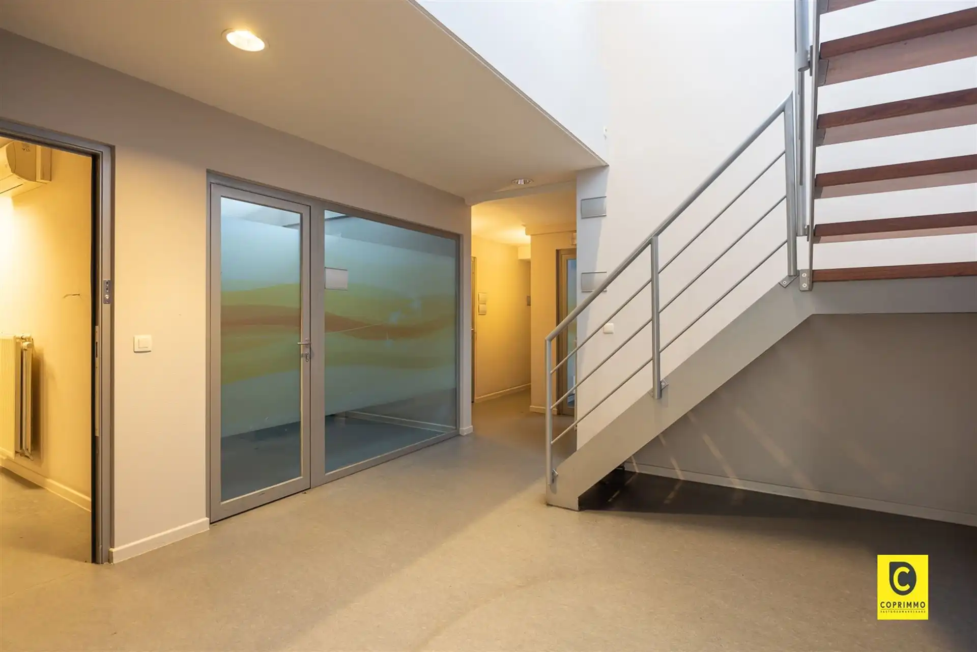 Handelspand in centrum van Niel  foto 3