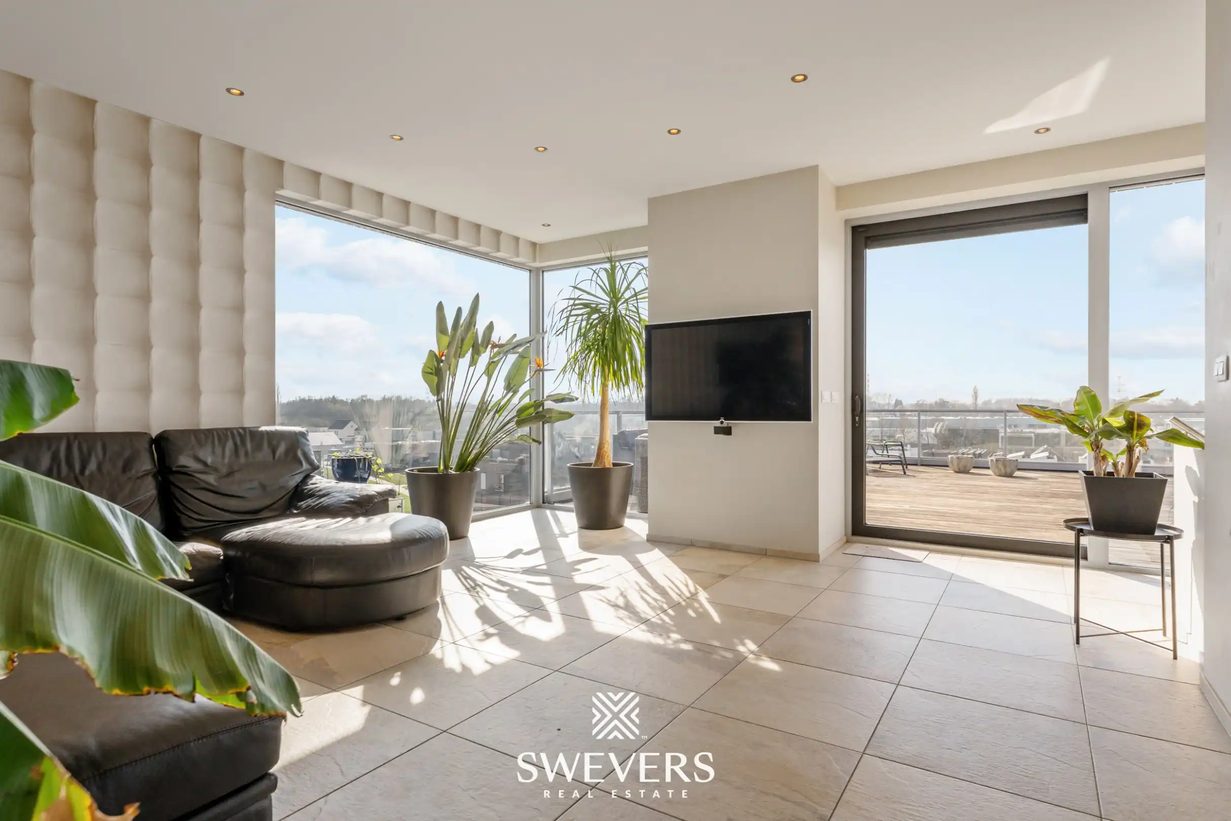 Luxueus penthouse van 204 m² met uitzonderlijke terrassen en panoramisch zicht in Hasselt foto 3