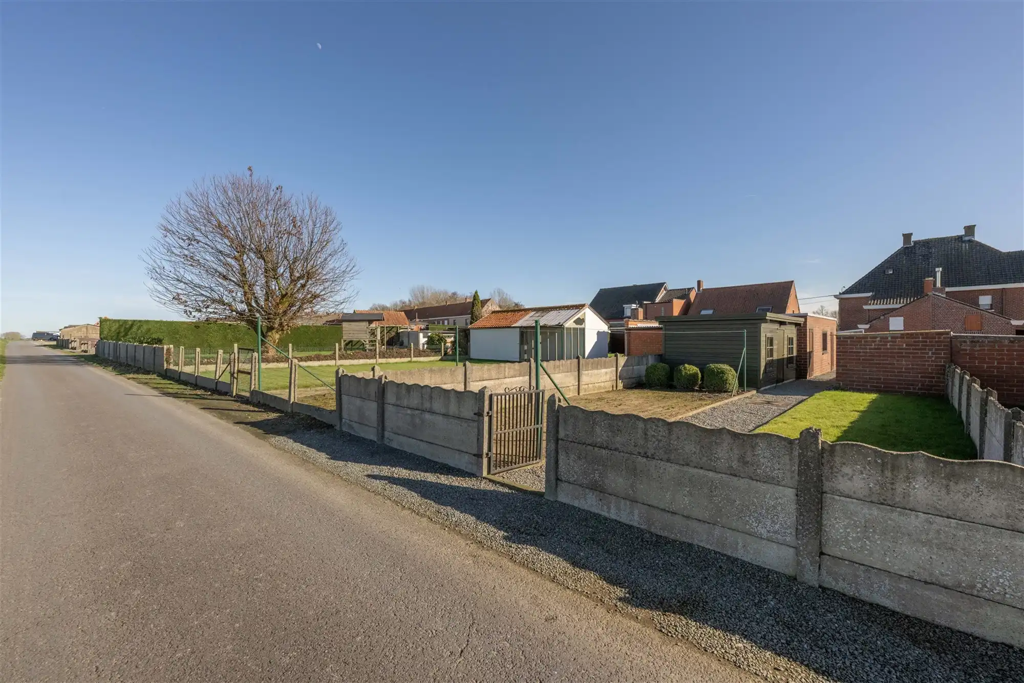 Halfopen woning op topligging te Dentergem foto 4