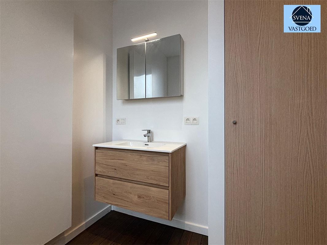 Volledig energetisch gerenoveerde woning te huur foto 5