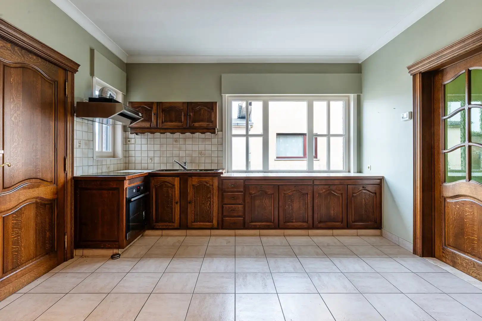 Woning met veel potentieel op topligging te Eeklo foto 7