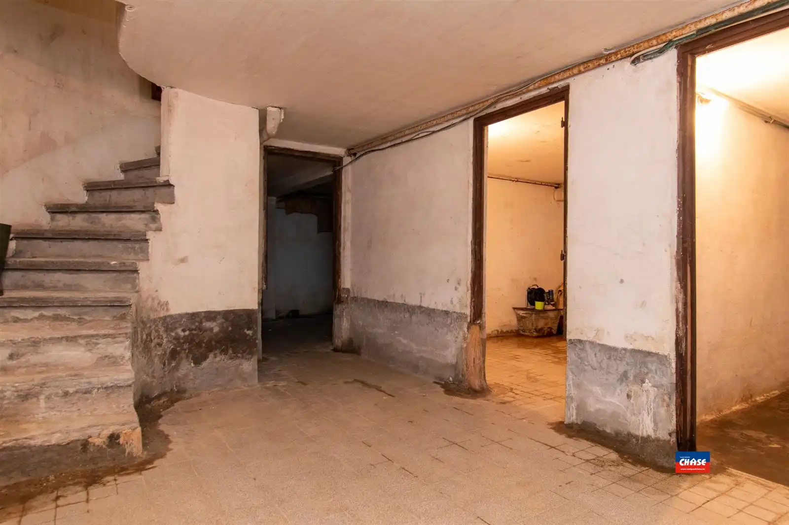 Ruime open gezinswoning met tuin en twee garageboxen  foto 25