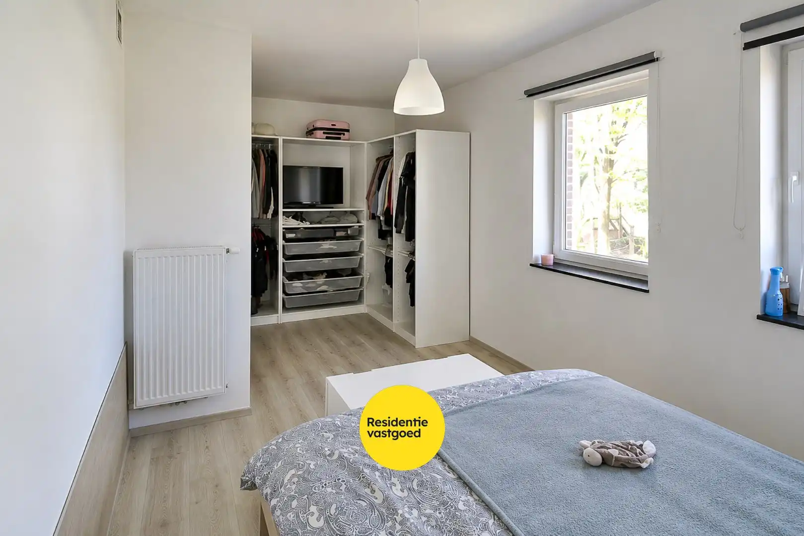 Instapklare woning met 3 slaapkamers en zonnige achtertuin in centrum van Gistel foto 7