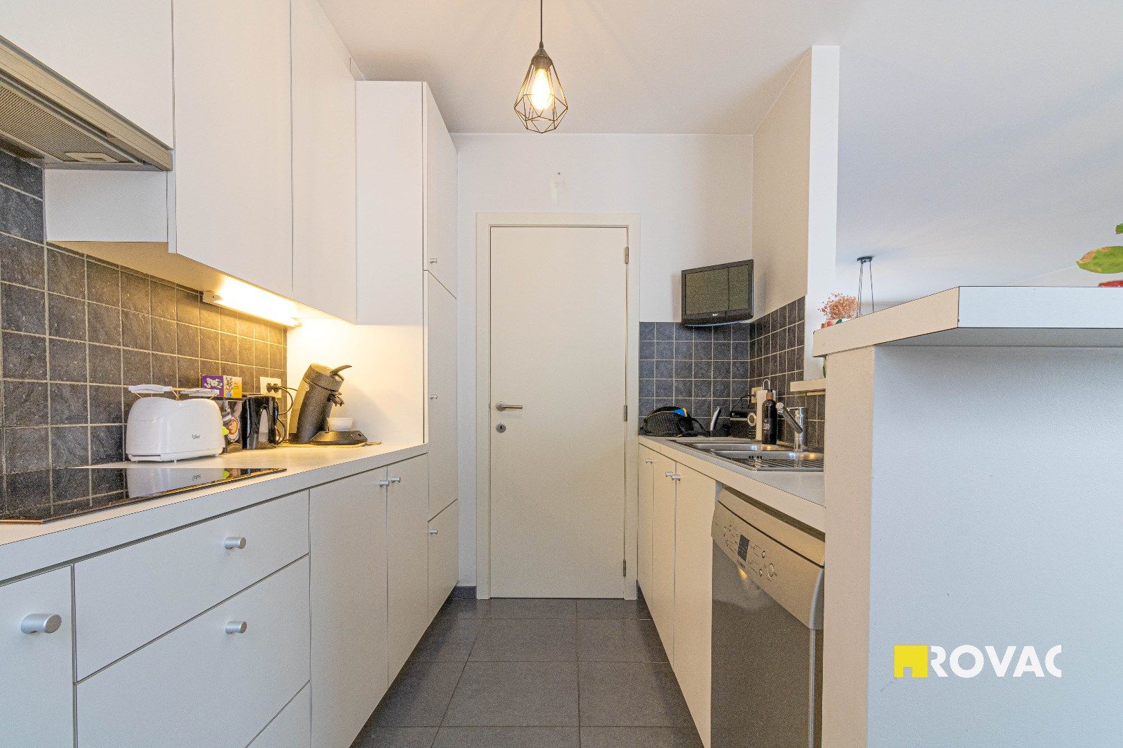 Ruim duplexappartement (130 m²) op de 1e en 2e verdieping met 2 terrassen en garage foto 8