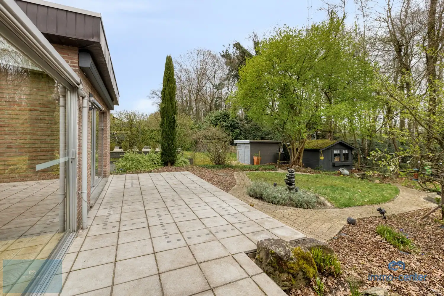 Ruime gezinswoning met tuin aan natuurgebied De Caetsweyers. foto 32