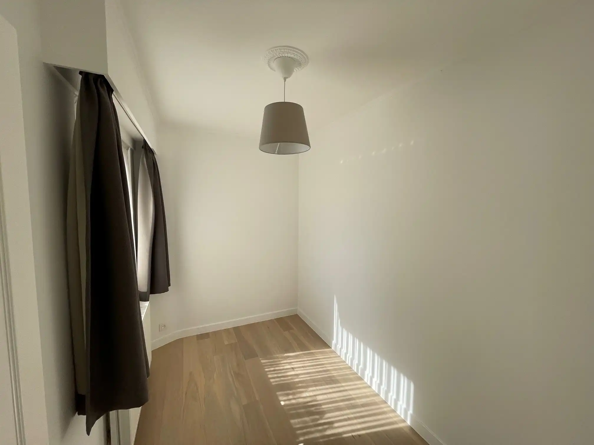 Modern gelijkvloersappartement met garage, in hartje Kapellen. foto 8