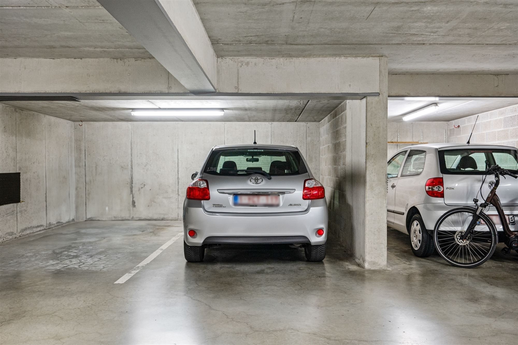 Ruim twee-slaapkamerappartement te Beerzel foto 12