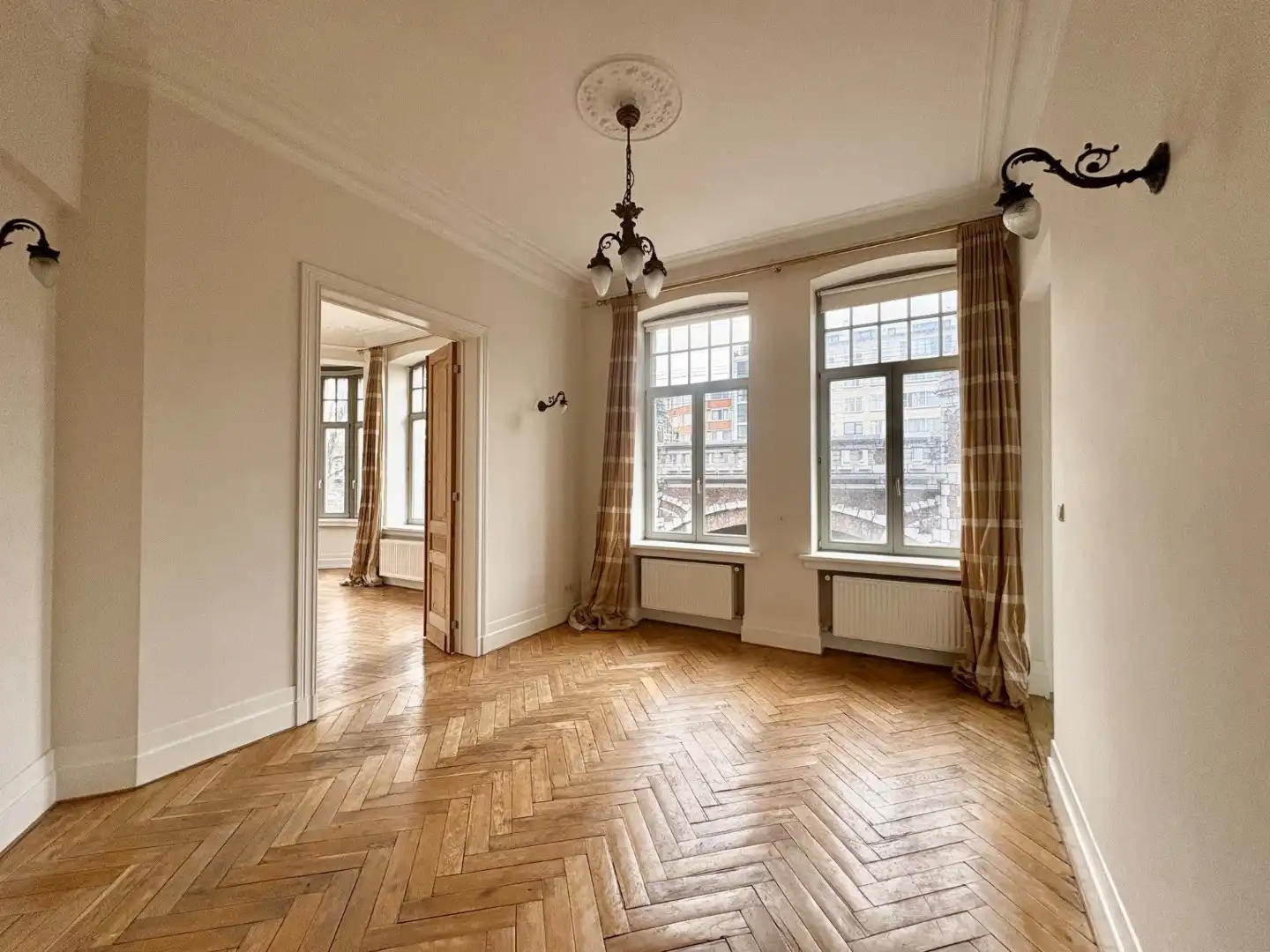 Comfortabel 2-slaapkamerappartement met 2 badkamers foto 3