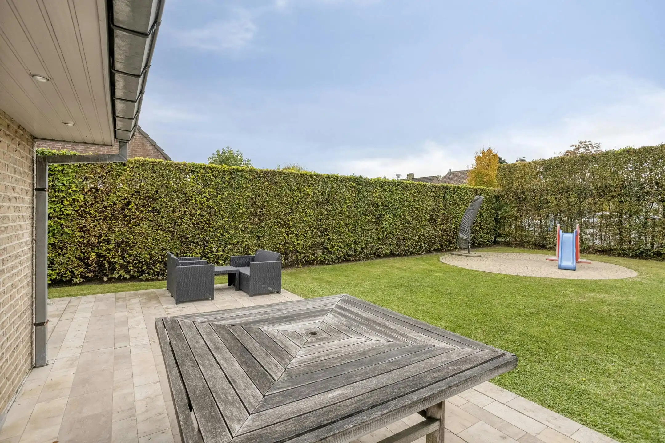 Alleenstaande woning in een rustige wijk te koop in Bissegem foto 10