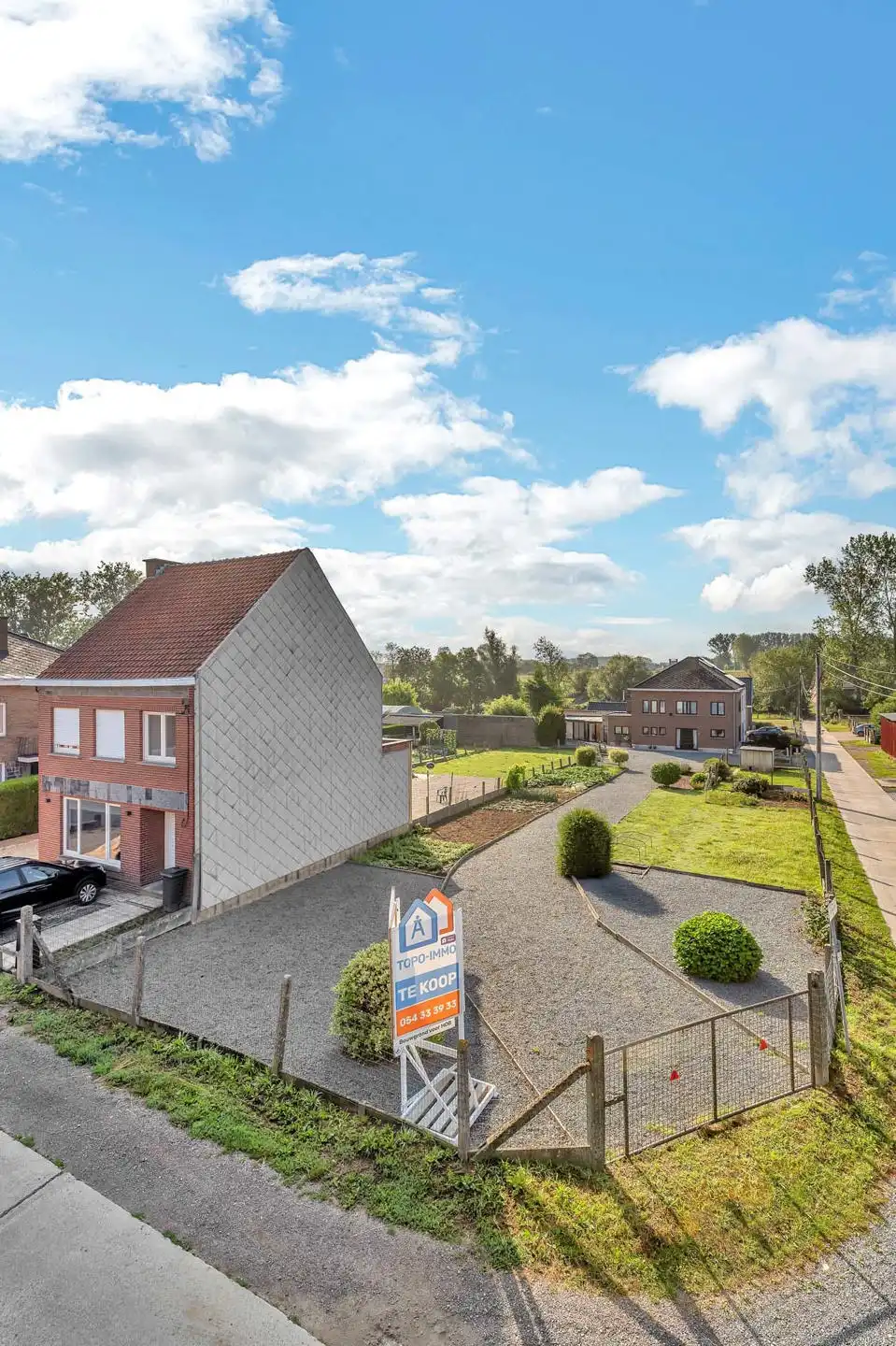 Rustig gelegen bouwgrond voor HOB foto 3