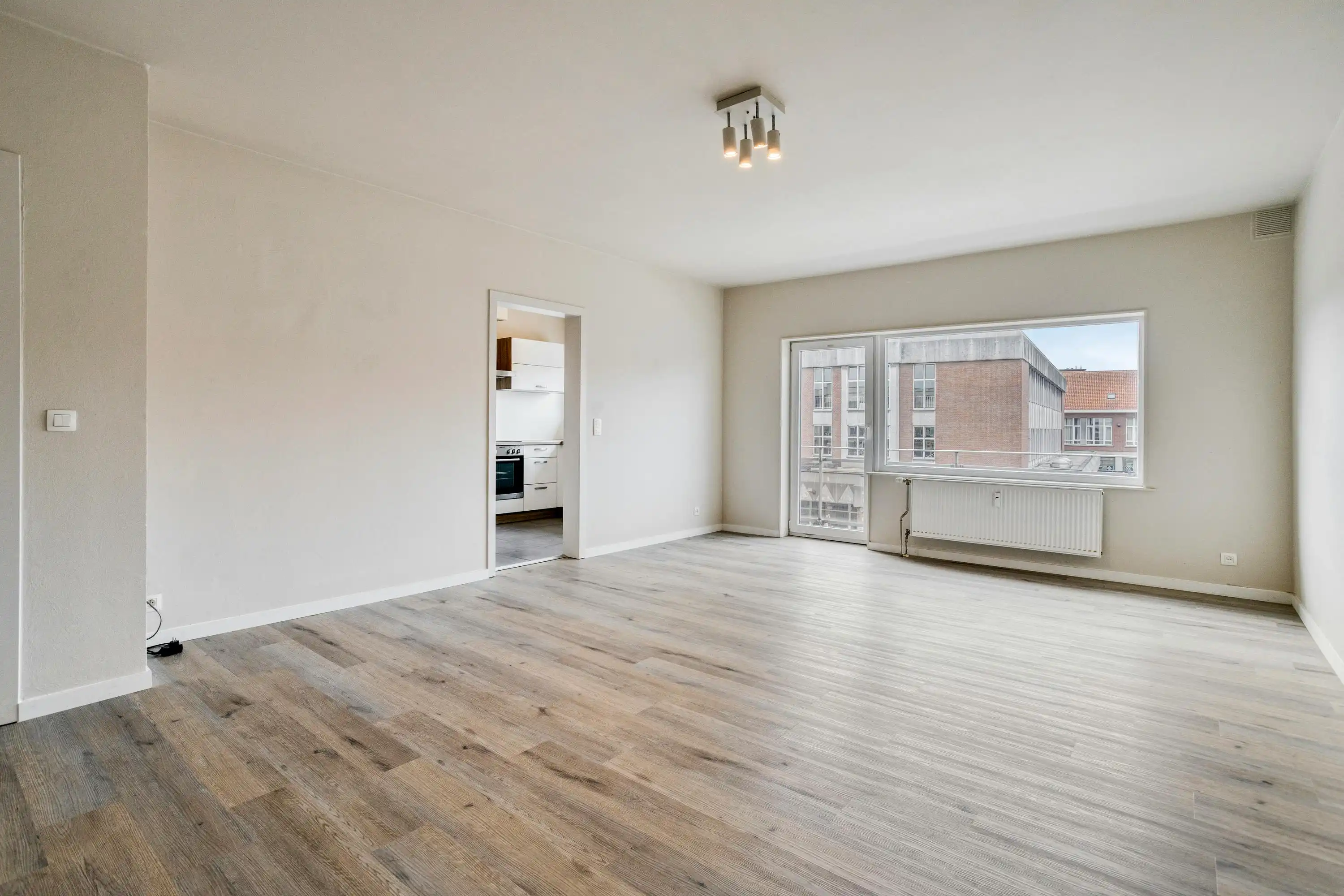 Instapklaar 2-slaapkamer appartement te koop in Avelgem foto 3