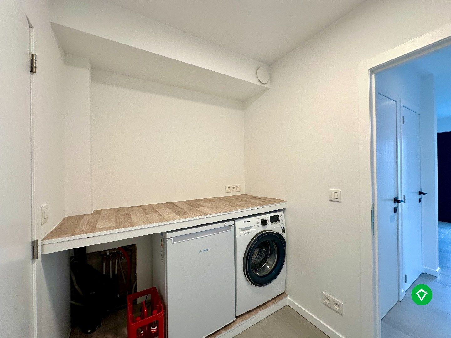 Instapklare gezinswoning met zonnige tuin, drie slaapkamers en garage te Sint-Andries foto 10
