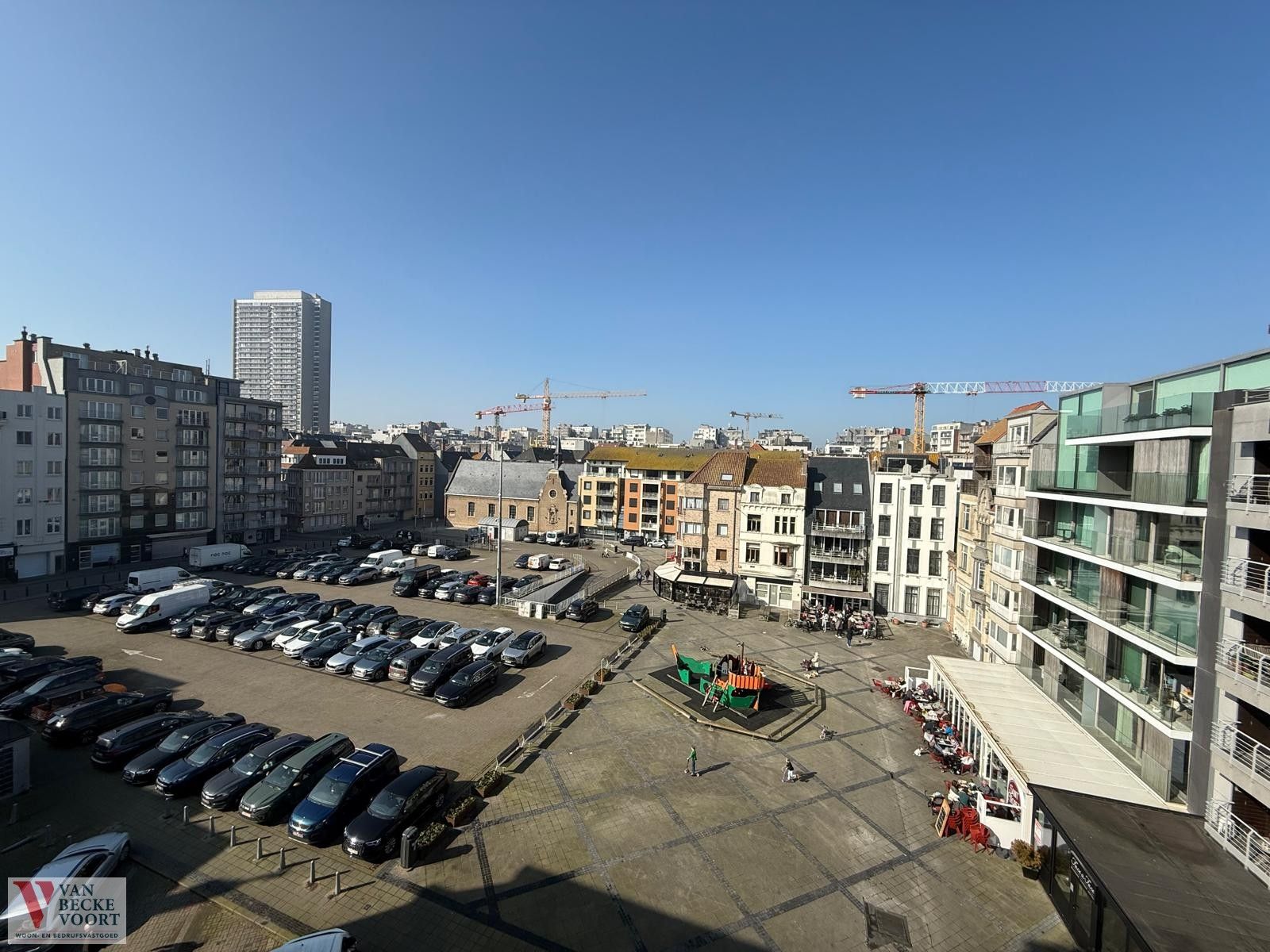 Hoofdfoto van de publicatie: Appartement met open pleinzicht