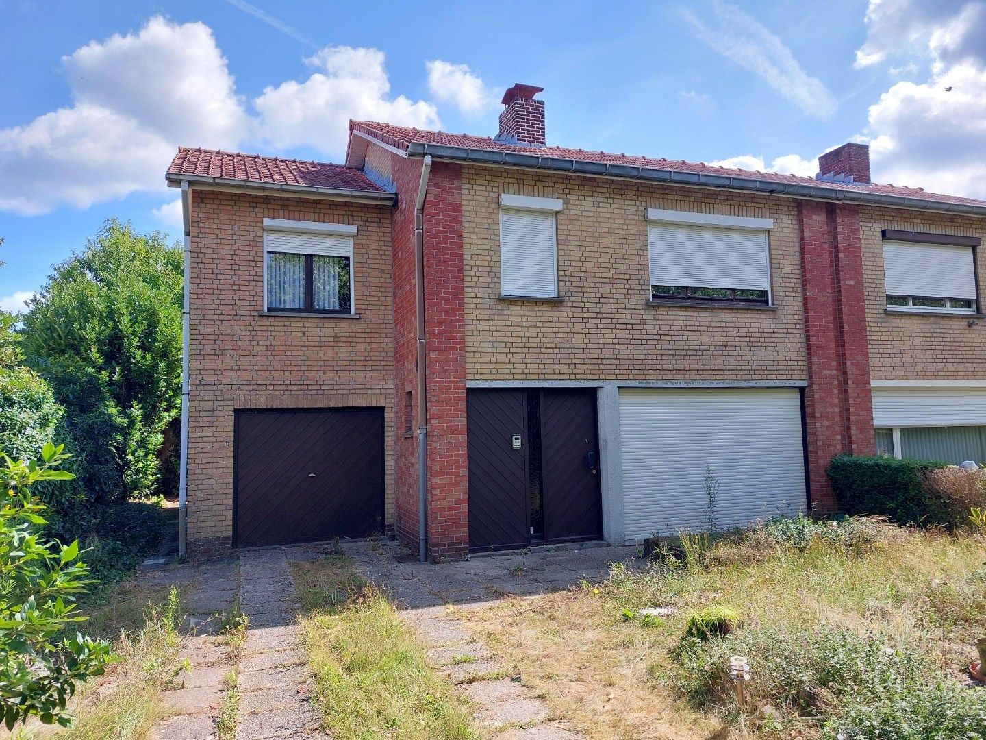 Hoofdfoto van de publicatie: Ruime halfopen woning 