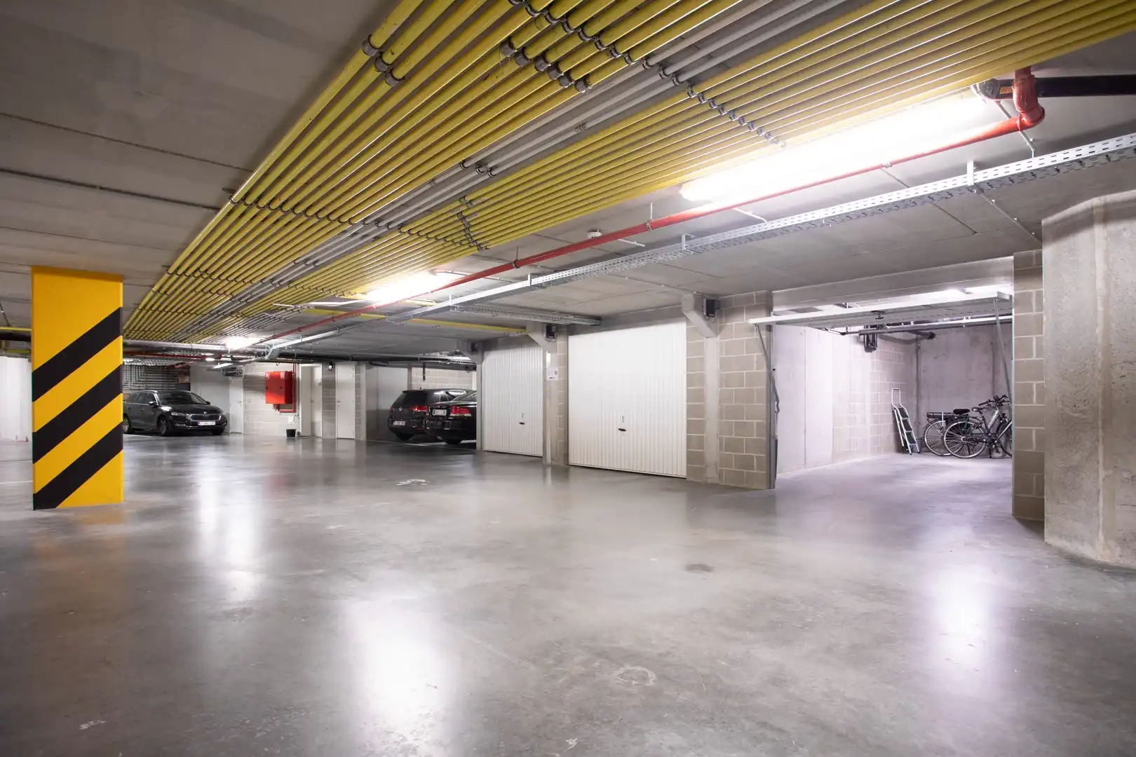 Instapklaar appartement met 2 slaapkamers nabij het Station van Tielt! foto 13