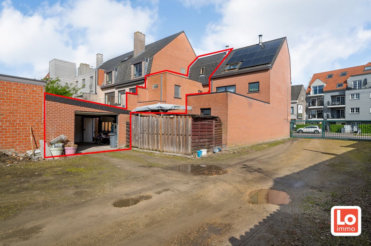 VERKOCHT! Leuke starterswoning met afzonderlijke garage in het centrum van het vernieuwde dorp van Zeveneken! foto 20