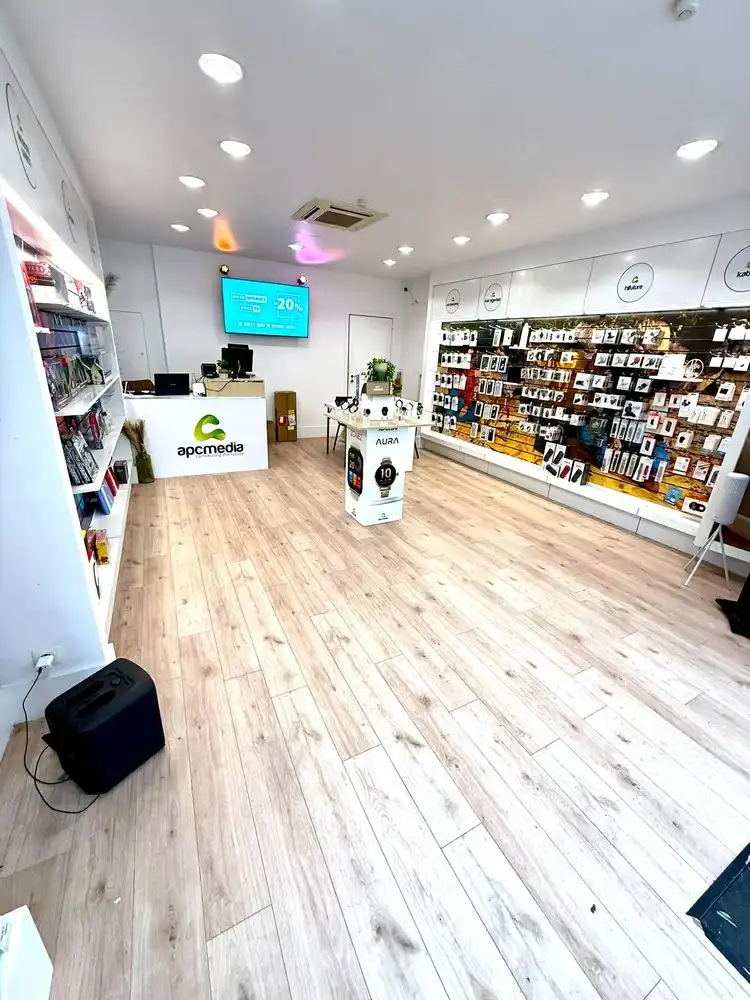 POP UP MOGELIJK - Instapklaar handelspand op toplocatie in hartje Geraardsbergen foto 7