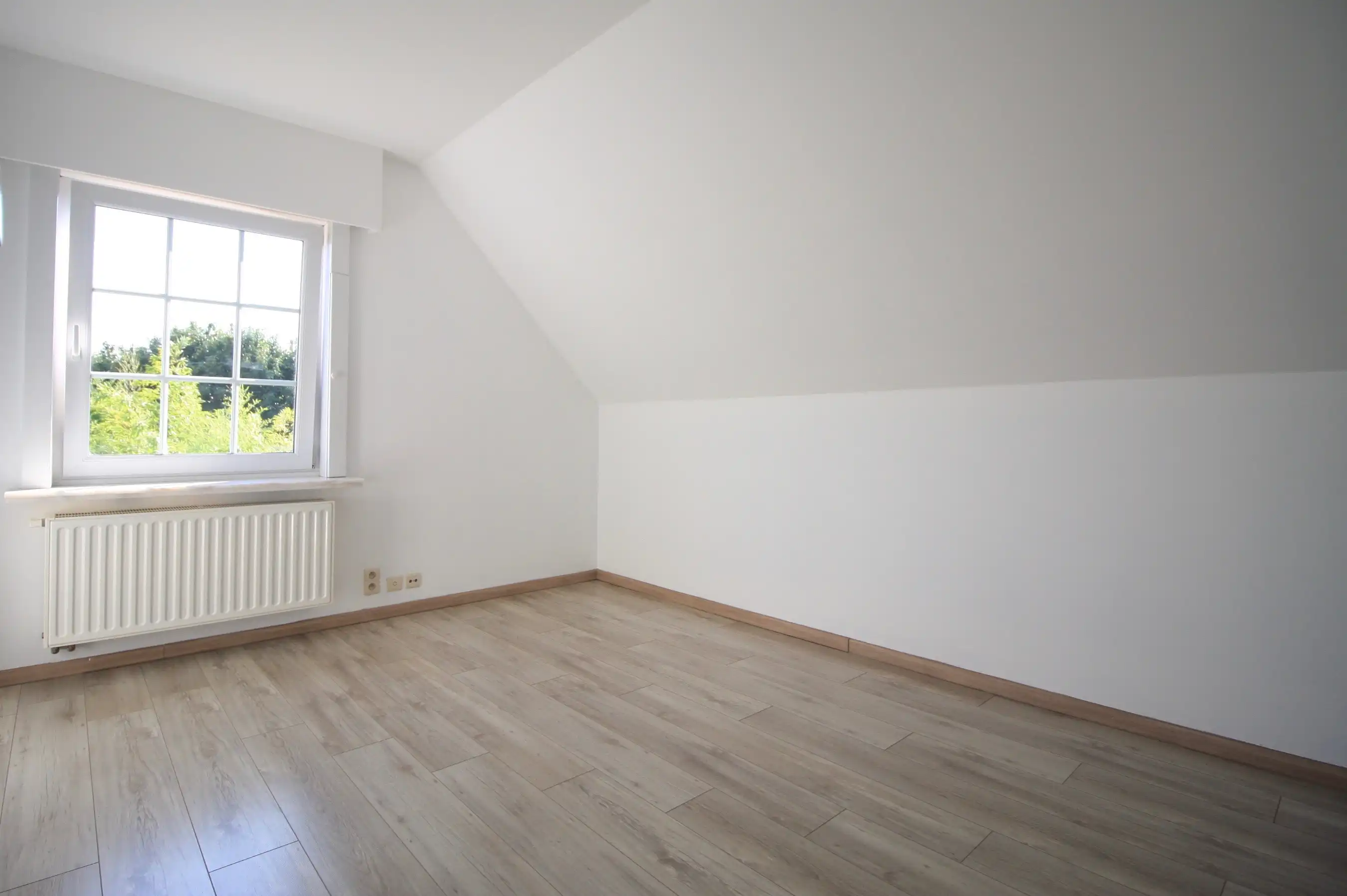 Villa met tuin en carport te huur in Kruishoutem -  Kruisem. 3 slaapkamers foto 23