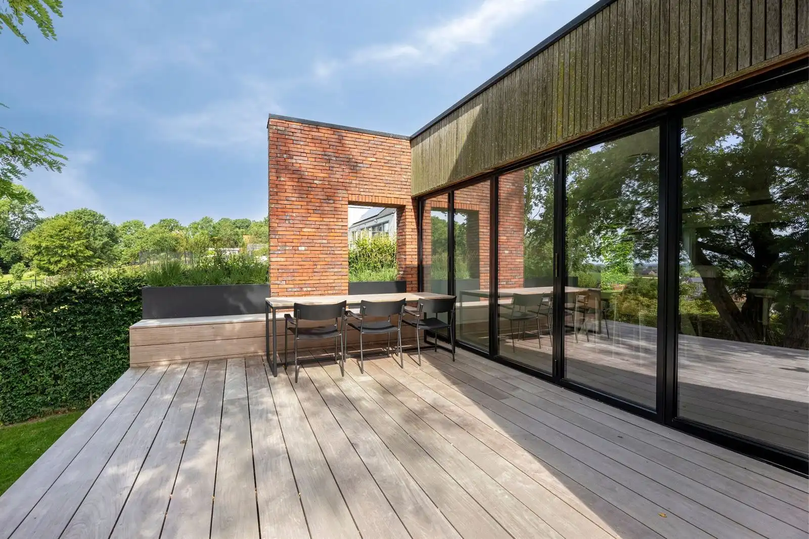 Villa met 4 slaapkamers, tuin met zwemvijver  foto 12
