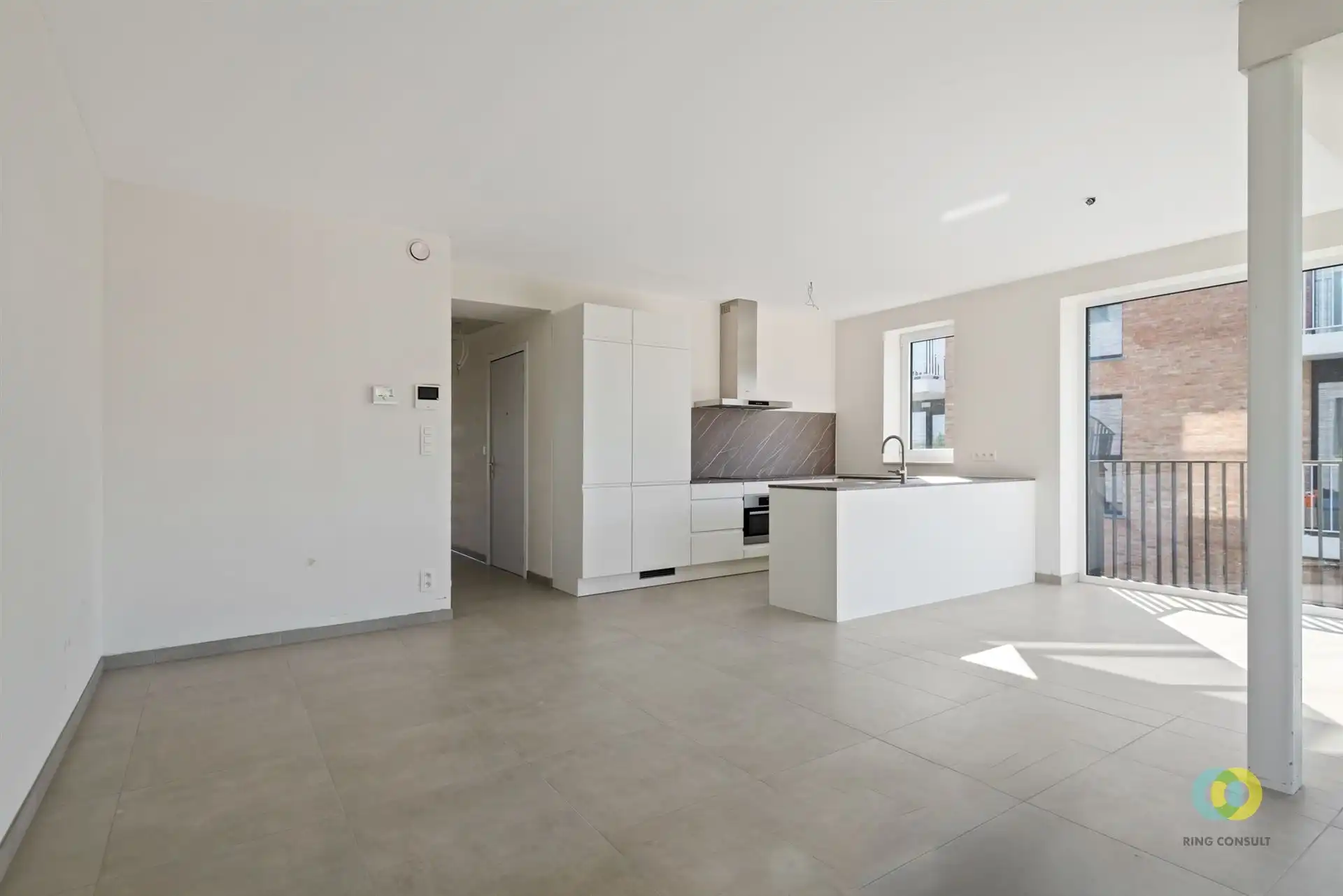 Ruim appartement met 2 terrassen en garage foto 3